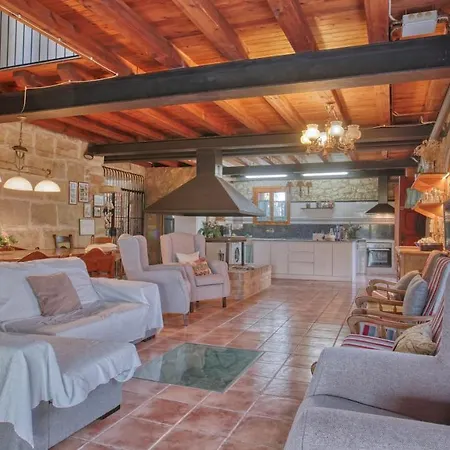 Casa Rural Lo Moli * Juneda